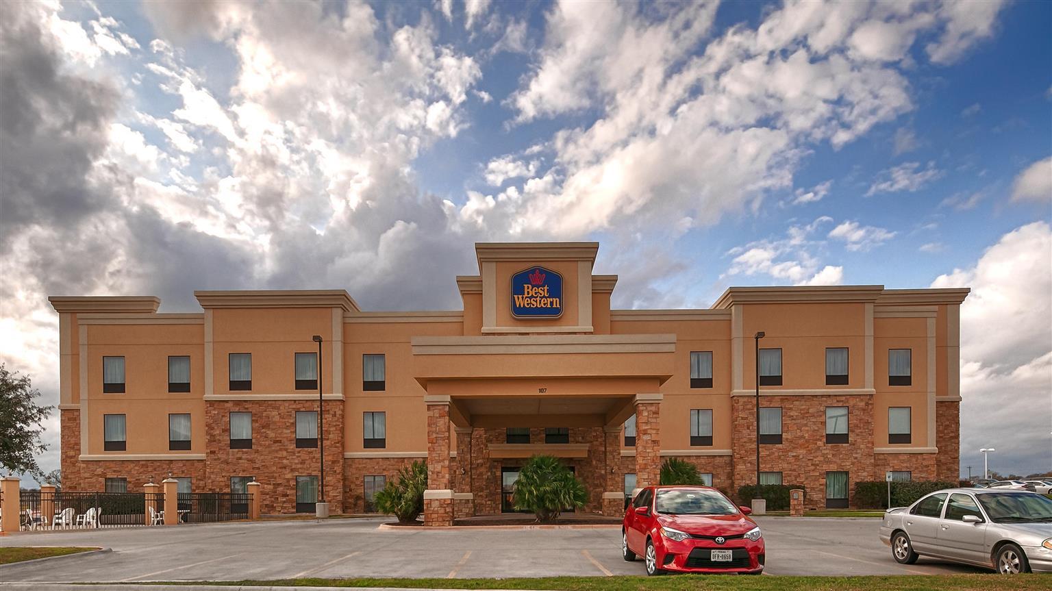 Best Western Bastrop Pines Inn Exteriör bild
