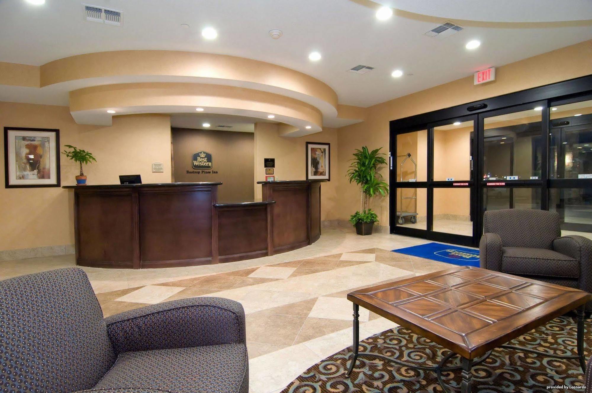 Best Western Bastrop Pines Inn Exteriör bild